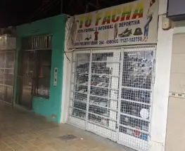 Lo pescaron cuando quiso entrar a un local de ropa en Villa Krause