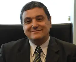 Achem negó que haya "letra chica" en el acuerdo con Vicuña: "La empresa no pidió nada fuera de la ley"